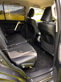 Toyota Land Cruiser 2019 83000km  Možný odpočet DPH - 12