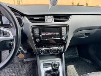 Škoda Octavia Edition - 12