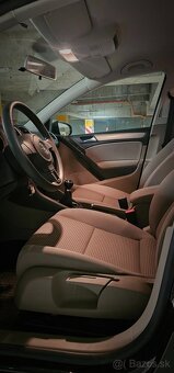 Volkswagen Golf 6 - 12