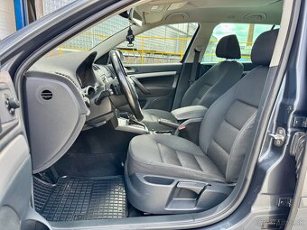 Škoda Octavia Combi 2.0TDI CR DSG+F1 Family 2012 195tkm - 12