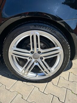 Predám Audi A 3 hatchback 2,0 FSI 5 dverové - 12