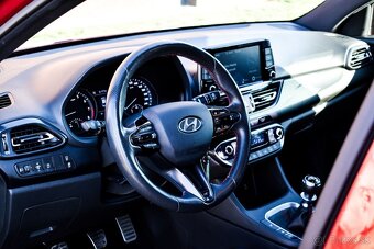 Hyundai i30 CW 1.5 T-GDi mHEV iMT N Line - 12
