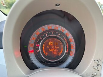 Predám Fiat 500 1.2i 51kw 2008 naj. 158000km - 12