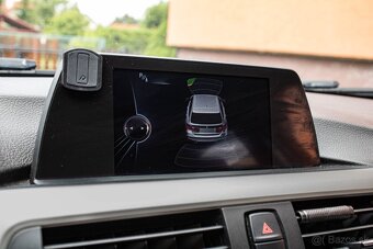 BMW Rad 3 Touring 320d 135kW M6 Pôvodný lak - 12