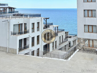 Apartmán 2+kk s terasou a bazénom Byala-Varna, Bulharsko - 12
