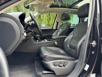 Volkswagen Touareg 2016 - 12