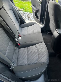 Kia Ceed 1.4 T-GDi GOLD – 103 kW - 12