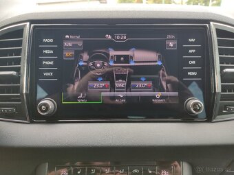 Škoda Karoq DSG STYLE FullLED VIRTUAL KAMERA - 12