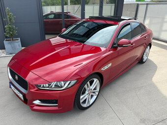 Jaguar XE benzin 2.0 R-Sport AT  - 74 000km - 12