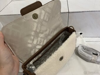 Kabelka UGG Dalton - 12