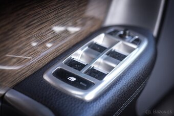 Jaguar XF 2.2 147kW Luxury - 12