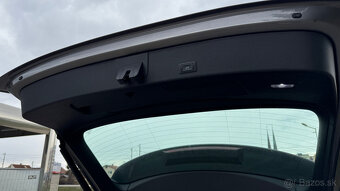 Audi E-tron 55 quattro Advanced - 12