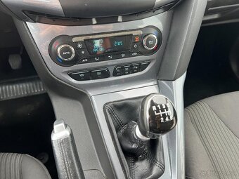 Ford Focus 1.6 TDCi 77kw digi klima NAVI - 12
