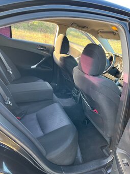 Lexus is220d - 12