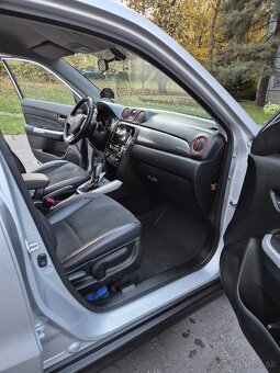 Suzuki Vitara S 1.4 BoosterJet 4WD A/T - 12