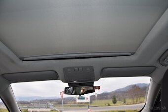 OPEL INSIGNIA 2,O TURBO BENZIN 4X4 - 12