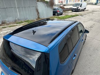 Volkswagen TOURAN 2.0 TDI 110kw DSG R-line 9/2017 - 12