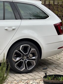 5x112 R19  ALTAIR - 12