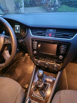Skoda Octavia 1.6 TDI r.v.2013 77kw 163000 km TOP STAV - 12