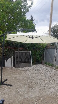 Nerezový gril 30eur, Weber gril 30eur, slnečník 60eur - 12