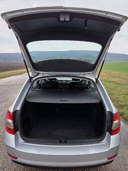 Škoda Octavia III Combi - 12