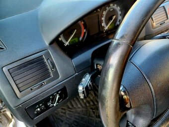 Škoda fabia combi 1,4.16w rv 2007 KLIMA - 12