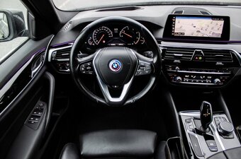BMW 530d xDrive, 195kW (2019) - 12