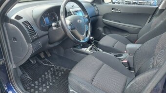 Hyundai i30 1.6i CVVT Comfort - 12