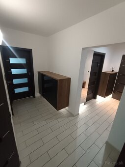 Prenájom 3 izbový byt - 12