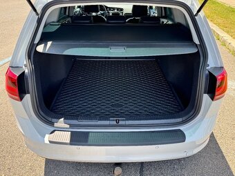 VW Golf VII variant 2.0 TDI BMT Highline - 12