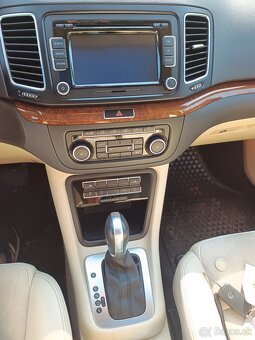 VW Sharan - 12