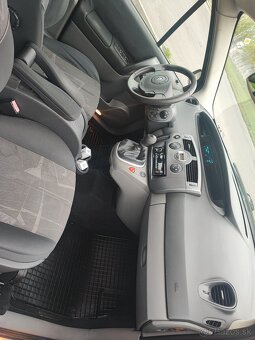 Renault Scénic - 12