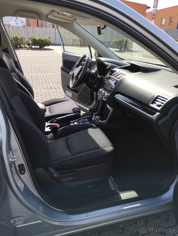 Subaru FORESTER,  4x4 výborný stav - 12