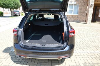 Opel Insignia ST 2.0 CDTI BiTURBO 210k, Exclusive 4x4 AT8 - 12