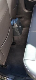 BMW X1 x Drive 18 d - 12