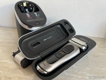 Braun S9 PRO+ (čistiace stanica, cestovné puzdro, adaptér) - 12