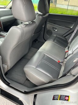 Jeep Grand Cherokee Limited-Edition 3.0CRDI 160kW AUTOMAT - 12