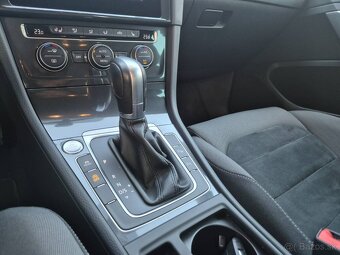 Predám  Volkswagen Golf 1.5 TSI ACT 150k Highline DSG EU6 - 12