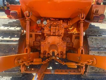 Pásový traktor Fiat455C - 12