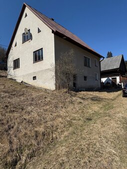 NA PREDAJ RODINNÝ DOM V OLEŠNEJ, POZEMOK 3350 m2 - 12