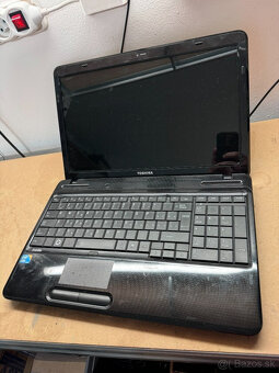 Predám pokazený notebook na náhradné diely zn.TOSHIBA L650 - 12