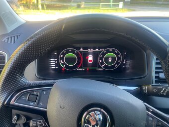 Škoda Karoq Alcantara 1,6TDi 85kw polokoža plna vybava - 12