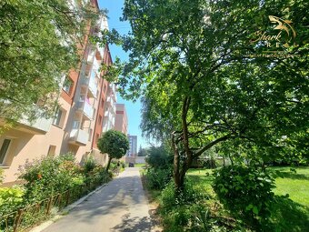 PREDANÉ Slnečný 3-izbový byt s krásnym výhľadom – okamži - 12