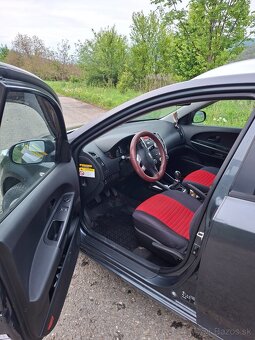 Kia Ceed SW 1.4 - 12