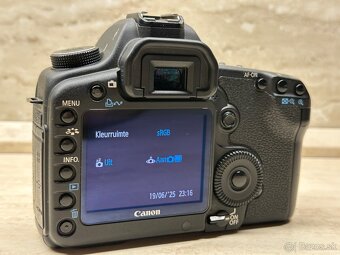 Canon EOS 5D Mark II - 12