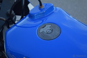 Suzuki GR75A 1986 - 12