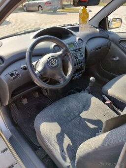 Predám Toyotu yaris - 12