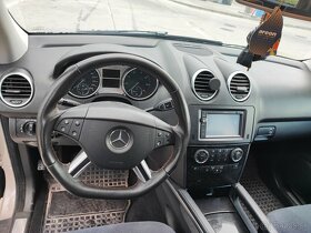 Mercedes-Benz ML 350 - 12