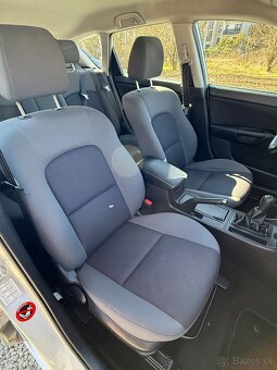 Mazda 3 1.6 MZ- CD 66kw Comfort - 12