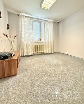 DELTA - na predaj nebytový kancelársky priestor, širšie cent - 12